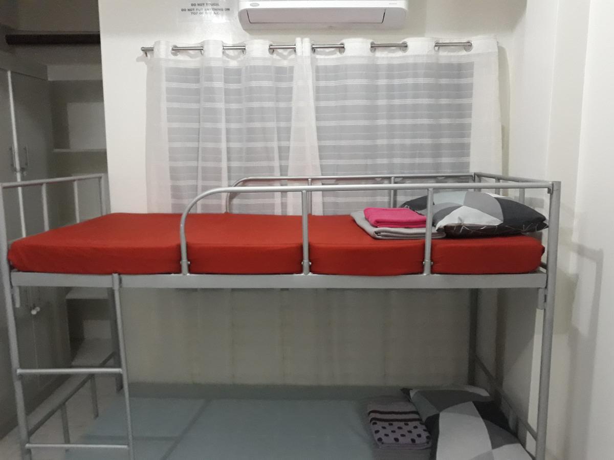 Jdl Residences Hostel Legazpi Exterior photo
