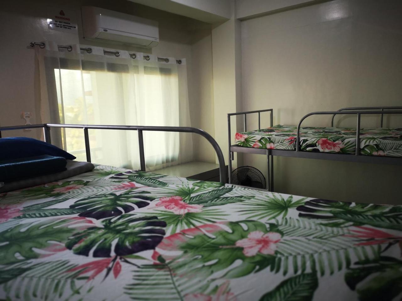 Jdl Residences Hostel Legazpi Exterior photo