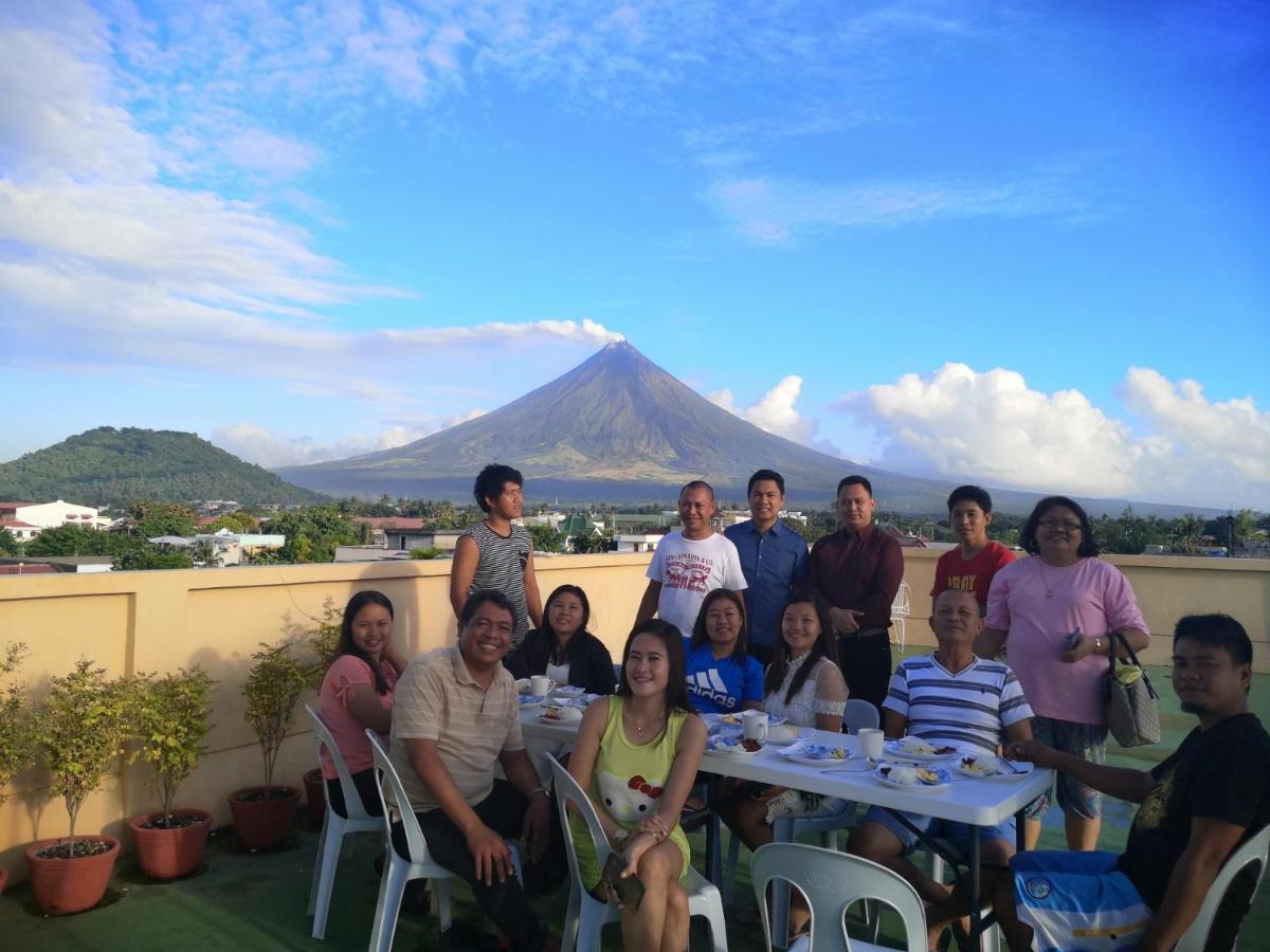 Jdl Residences Hostel Legazpi Exterior photo